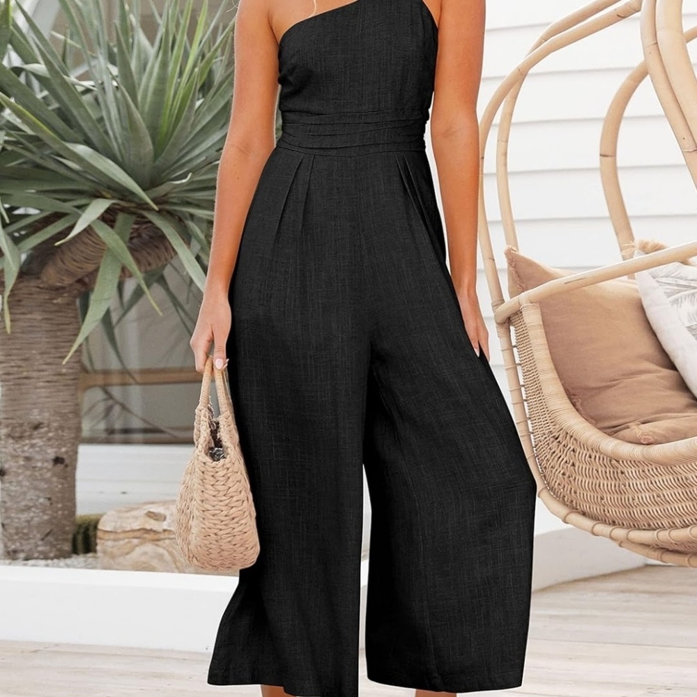 NWT Elegant Black One-Shoulder Jumpsuit Size M